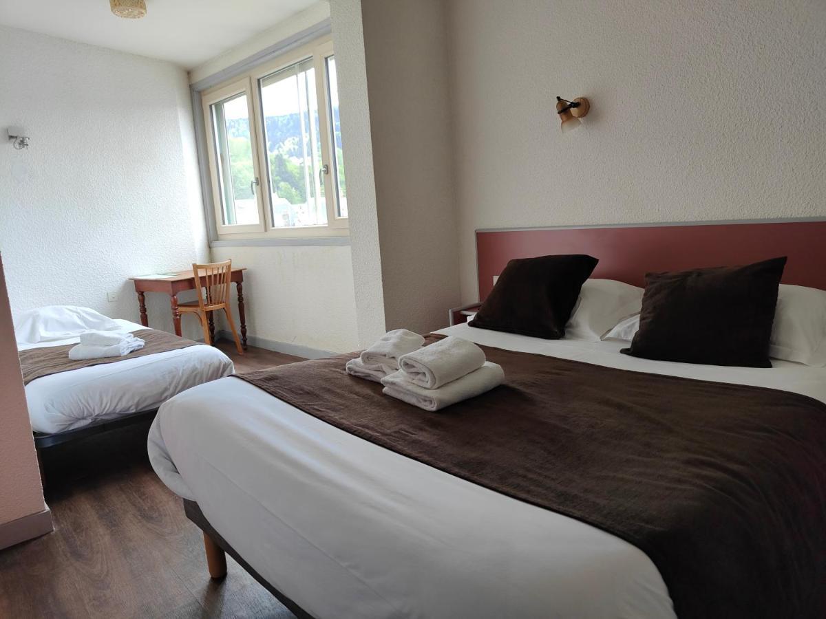 Hotel Au Val Dore 라루브불 외부 사진