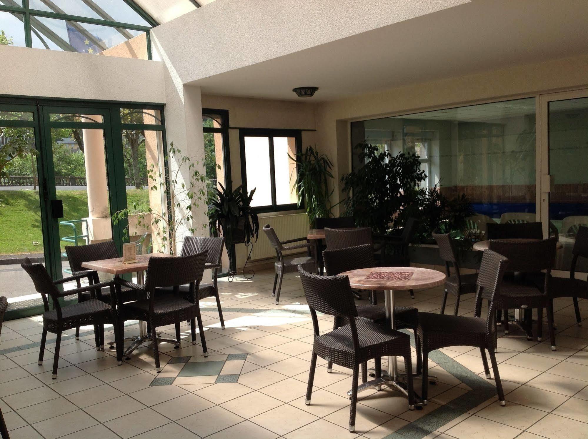 Hotel Au Val Dore 라루브불 외부 사진