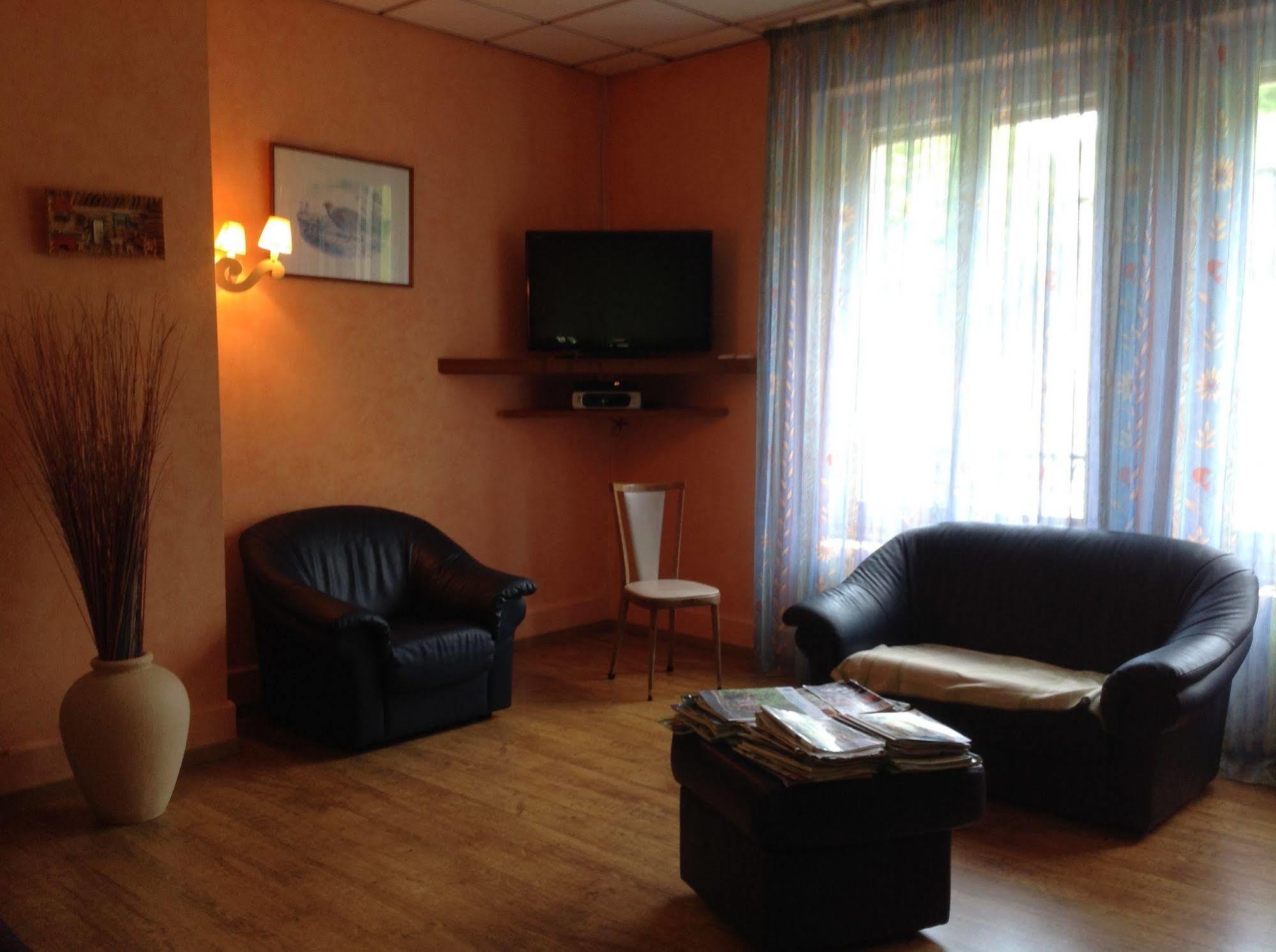 Hotel Au Val Dore 라루브불 외부 사진